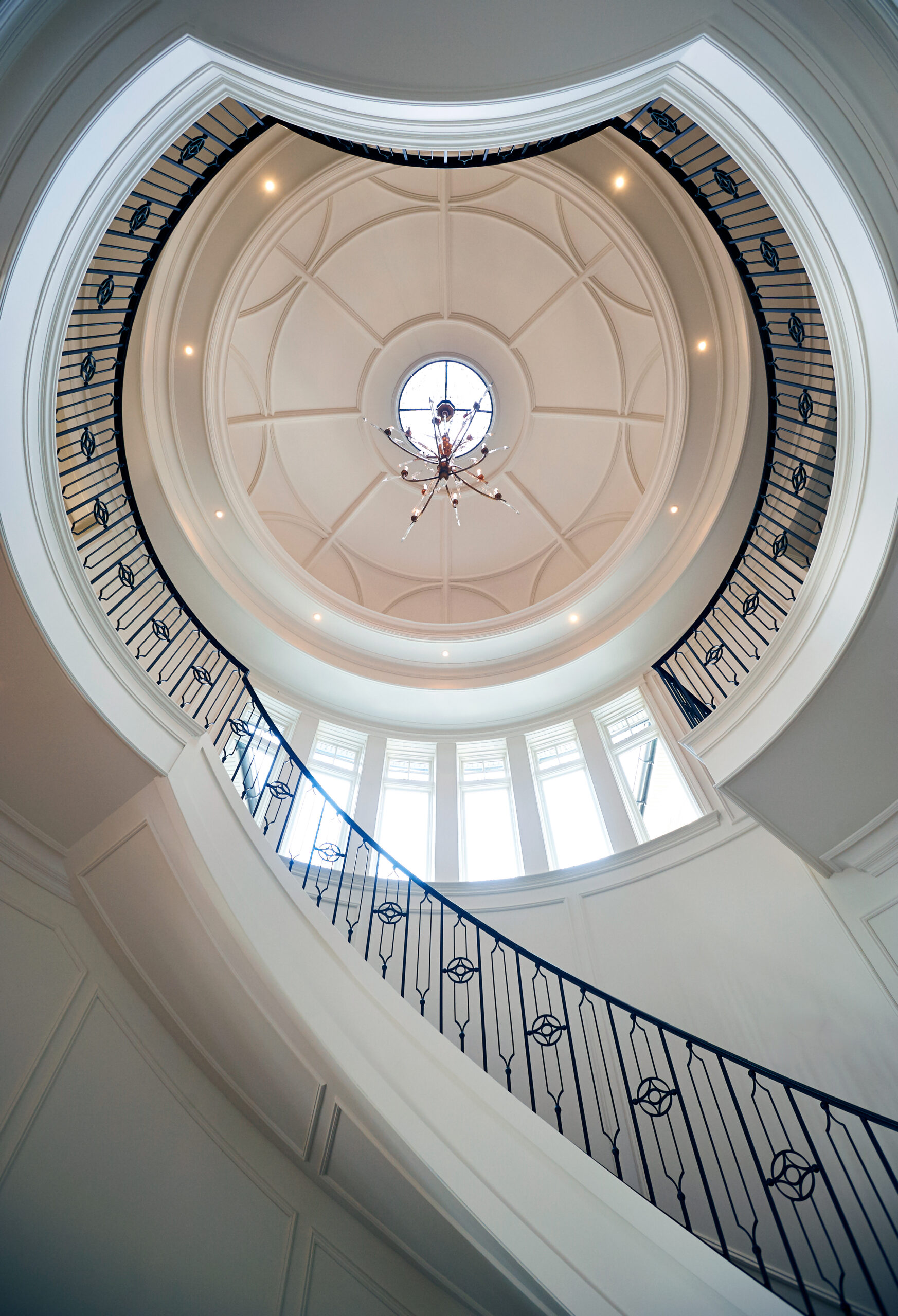 Spiral stairs and ceiling