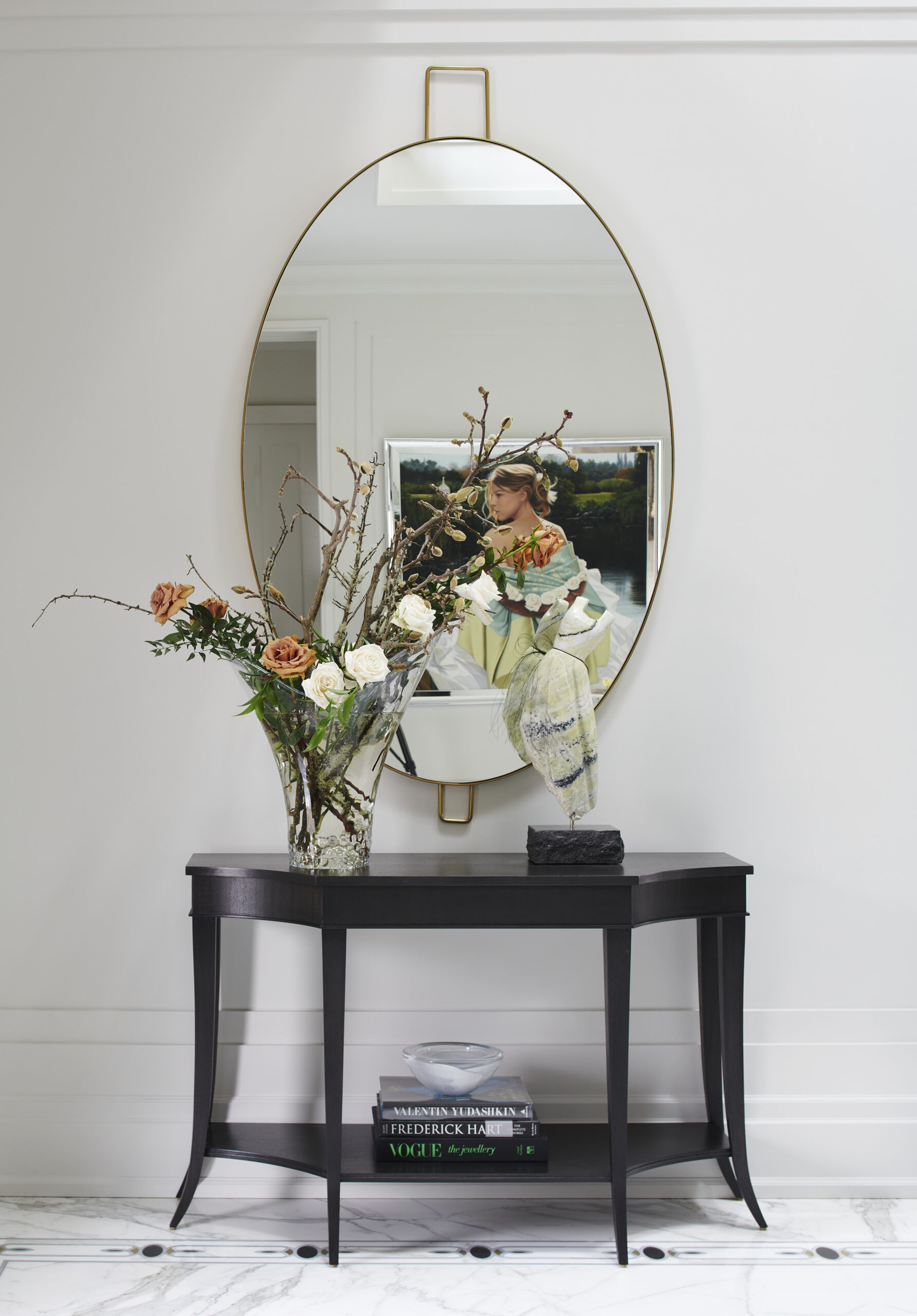 Chateau on the lake - Hallway mirror