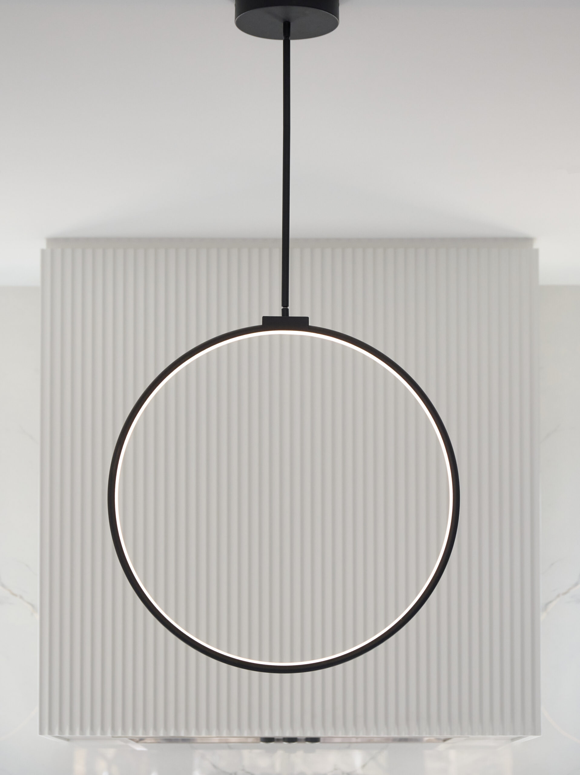 Round hanging light